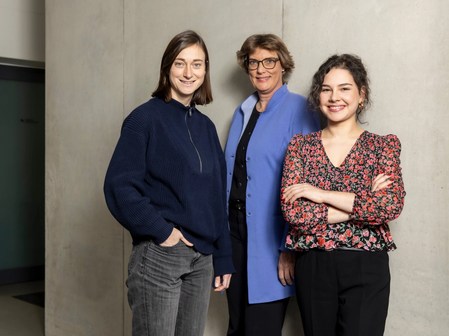 Teamfoto Best OFF Festival 2026. Von links nach rechts zu sehen sind Ronja Losert, Daniela Koß und Dunja Fest