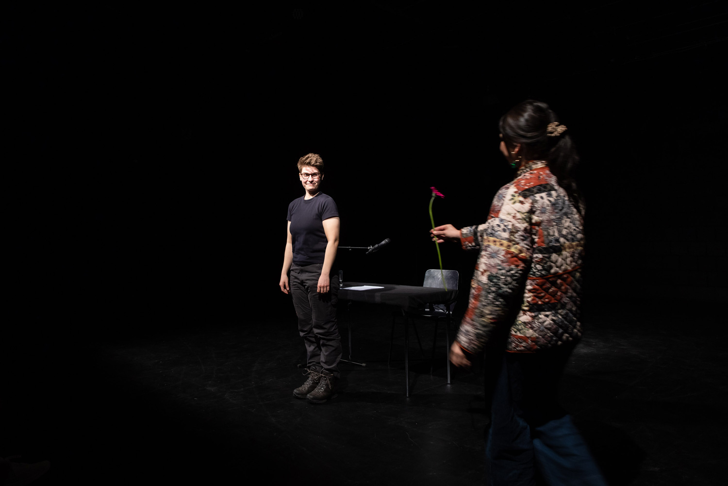 Szenenfoto „etwas mitgenommen” von Mia Wiebke Thies beim Best OFF Festival am 24. April 2026