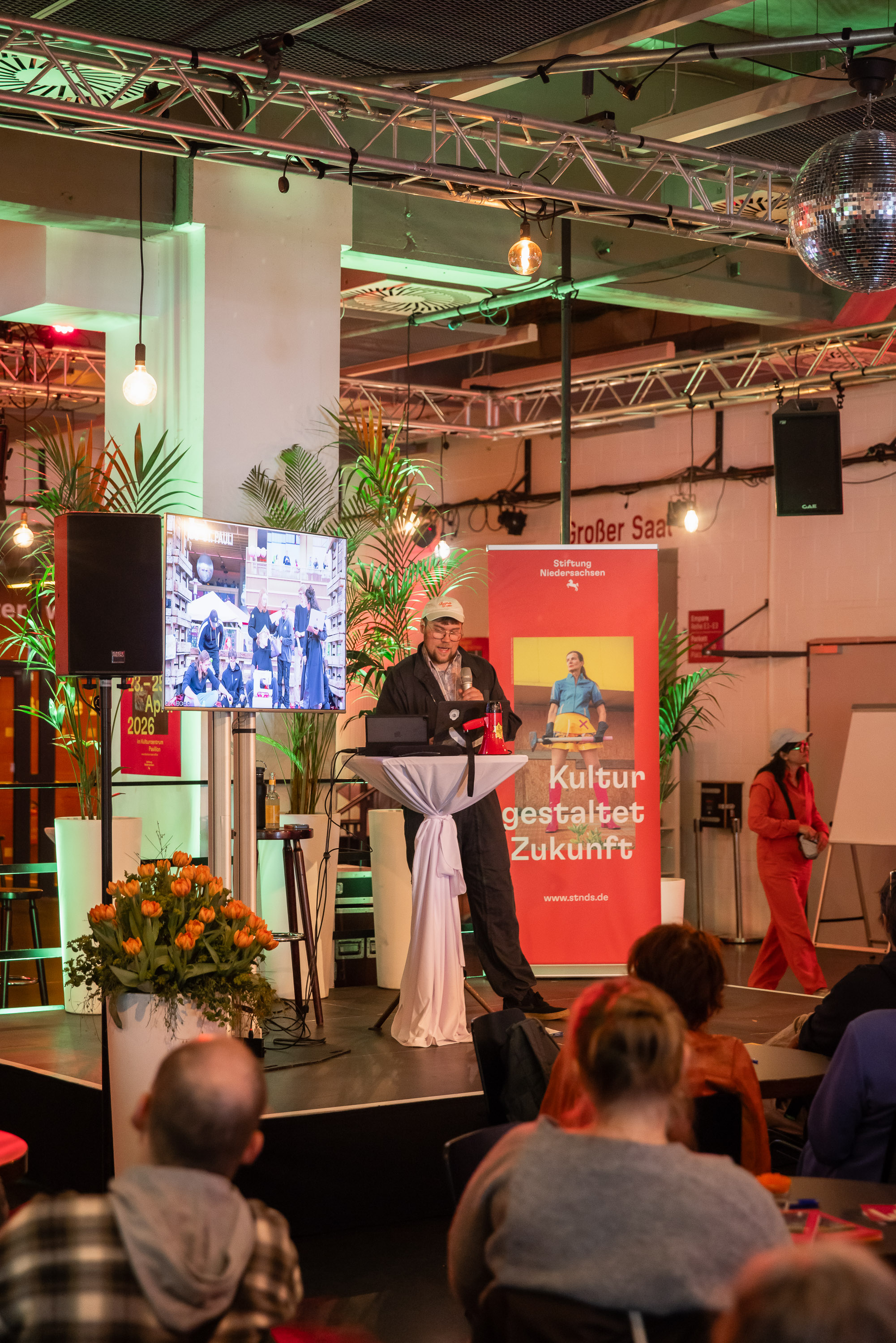 Impression des „Mut-Muskel-Worskhops” von Radikale Töchter beim Best OFF Festival Freier Theater 2026
