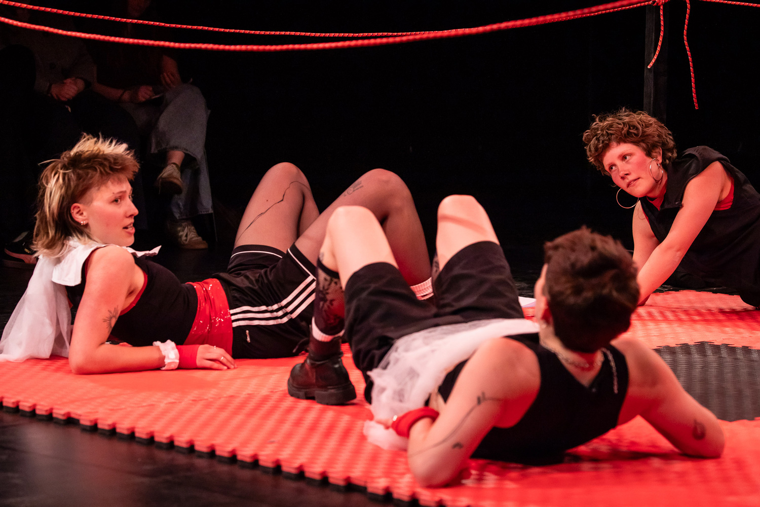 Szenenfoto „fetzen” von kollektiv fetzen beim Best OFF Festival am 24. April 2026