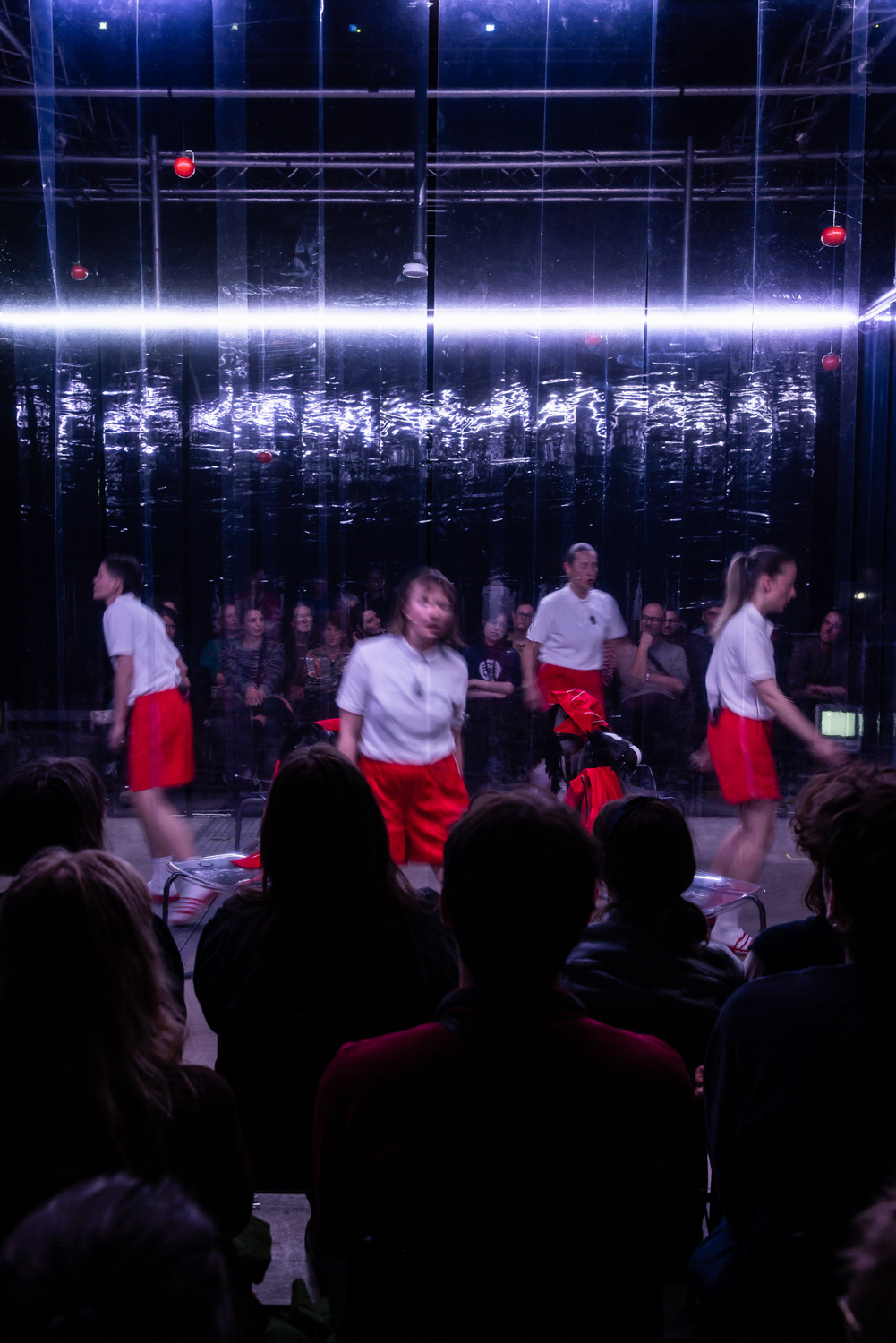Szenenfoto „HYPER” von cindy+cate beim Best OFF Festival am 24. April 2026