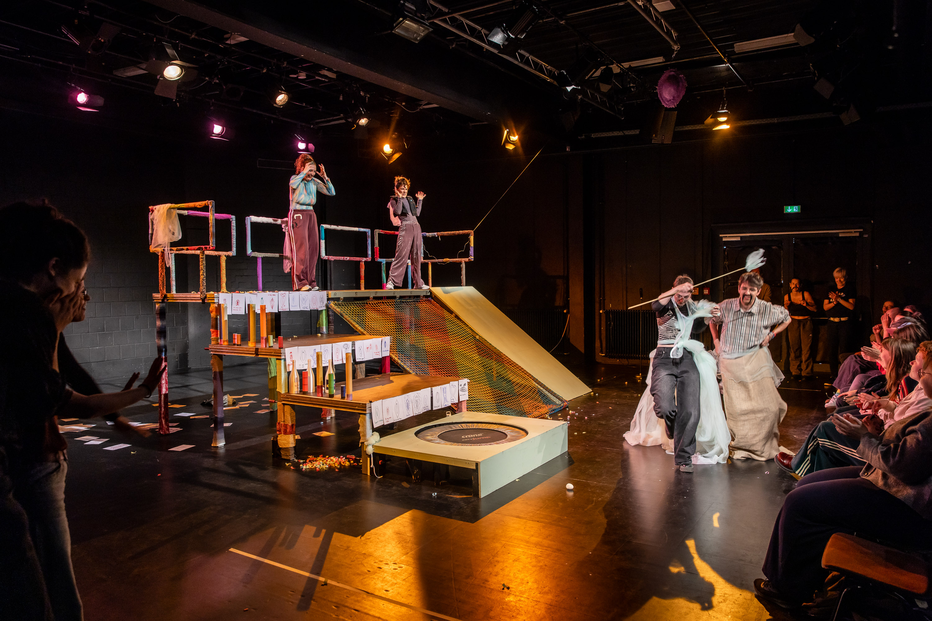 Impression „Der Ursprung der Welt” von frau emma gelb beim Best OFF Festival Freier Theater 2026
